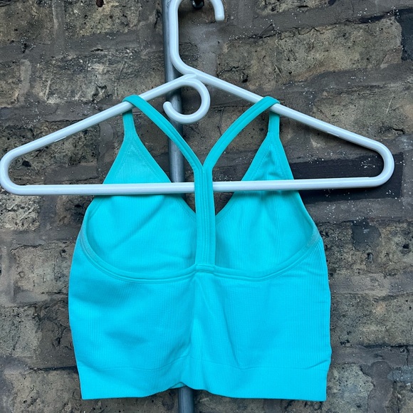 Set Active Electric Sculpt Flex Ribbed V Bra (Size M/L) - Picture 6 of 14